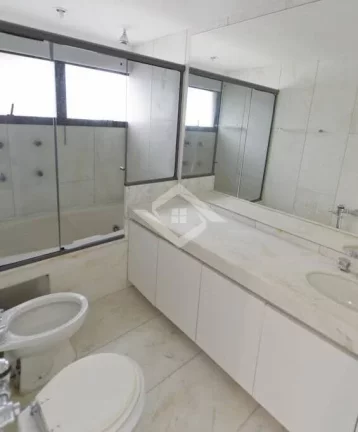 Imagem Apartamento de 4 Quartos para Venda na Lagoa com 380 m²