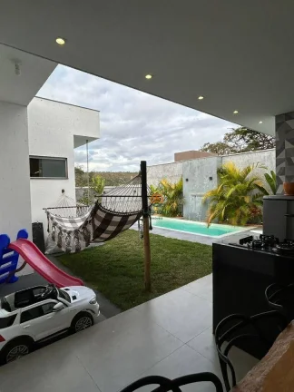Imagem Casa com 3 dormitórios à venda, 360 m² por R$ 1.100.000,00 - Portal do Sol - Lagoa Santa/MG