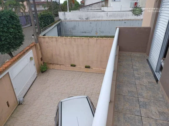Imagem Sobrado com 2 dormitórios à venda, 150 m² por R$ 550.000,00 - Jardim Itanhaém - Itanhaém/SP