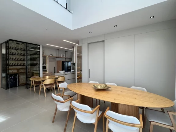 Imagem Casa Alto Padrão para Venda em Florianópolis / SC no bairro Ingleses do Rio Vermelho