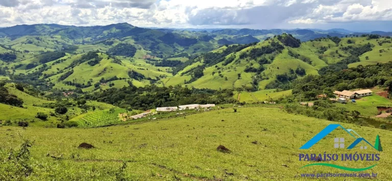 Imagem Terreno Rural dos Sonhos: Cachoeiras, Bares e uma Vila Charmosa