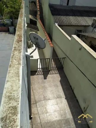 Imagem 2 Casas e 1 Loja no mesmo terreno a Venda na Rua Pirapora - Jundiaí/SP