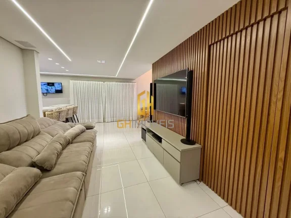 Imagem Casa com 3 quartos no Papilon Park em terreno com 407,50m² com 203m² de área construída possui:
...
