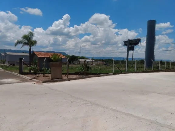 Imagem Barracão novo com excelente localização, frente para rodovia. *, *Área construída: 560 m², . P...