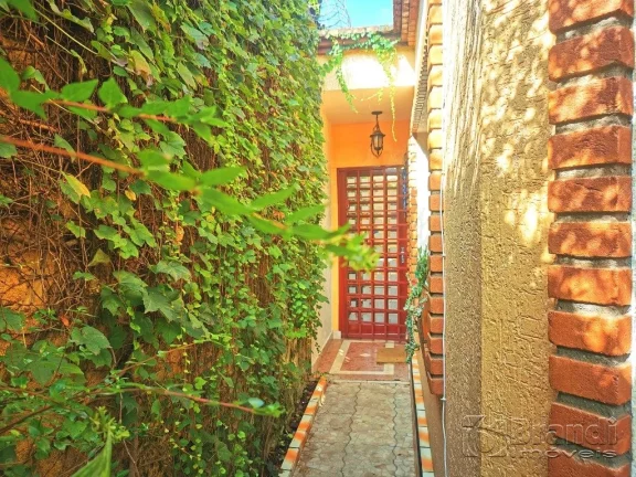 Imagem Casa terrea na vila lucia, dois dormitorios, sala , cozinha, edicula e espaço para home office