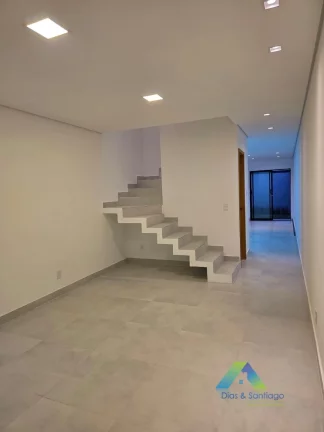 Imagem Casa à venda no bairro Vila Gumercindo - São Paulo/SP