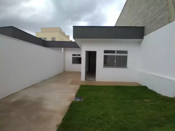 Imagem Casa à venda, 3 quartos, 1 suíte, 2 vagas, Novo Centro - Santa Luzia/MG