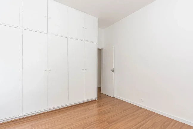 Imagem Apartamento Gávea - 24M², 4 Dorms, 1 Suíte, 1 Vaga Demarcada, Piscina, Salão de Festas, Playground, Área Verde.