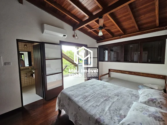 Imagem Rua Ovídio Florianópolis Casa 4 Quartos 4 Vagas 190m² Mobiliado Hidromassagem