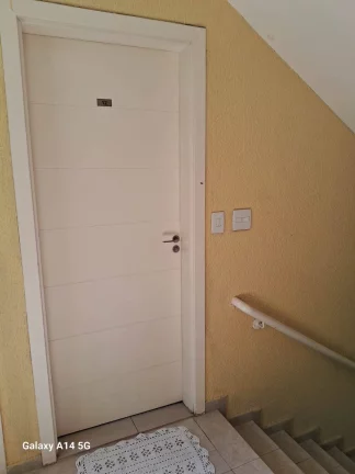Imagem Apartamento de andar no Morada do Bosque - Tatuquara - R$200 mil