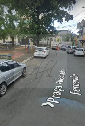 Imagem Alugo Galpão 350m2 no Garcia, Salvador-BA