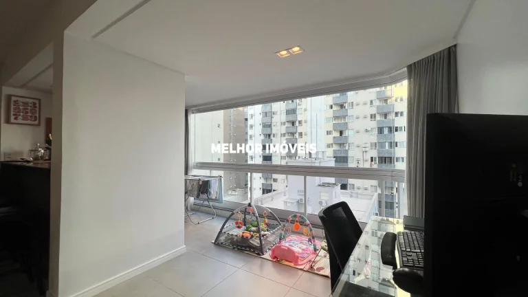Imagem Apartamento com 03 dormitórios a venda, 119 m² - Centro Balneário Camboriú