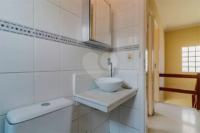 Imagem Casa à venda com 3 quartos, sendo 1 suíte, no condomínio Villa Bella, São Paulo - SP