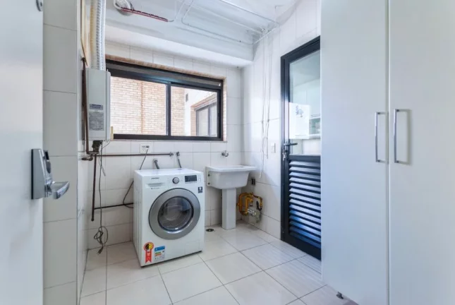 Imagem Imperdível apartamento para locação no Paraíso, São Paulo-SP: 3 quartos, 3 suítes, 5 banheiros, 3 vagas, 145m².