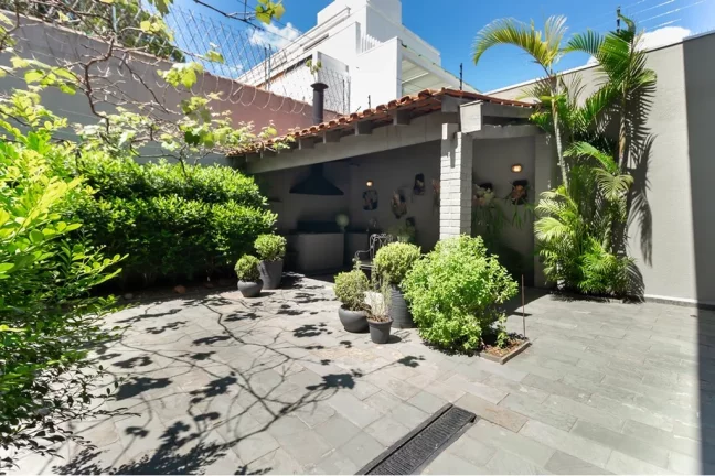 Casa à venda no bairro Jardim Paulistano - São Paulo/SP