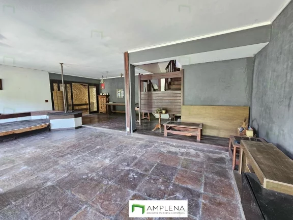 Imagem Oportunidade Única! Casa com Potencial de Valorização! Para Reformar e deixar do seu jeito! Casa 4 quartos à venda em Laranjeiras - Rio de Janeiro/RJ