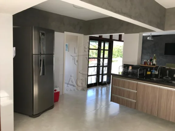 Imagem Apartamento à venda na Praia das Toninhas em Ubatuba!