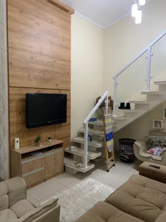 Imagem Sobrado com 3 dormitórios à venda, 114 m² por R$ 640.000,00 - Vila Correa - Ferraz de Vasconcelos/SP