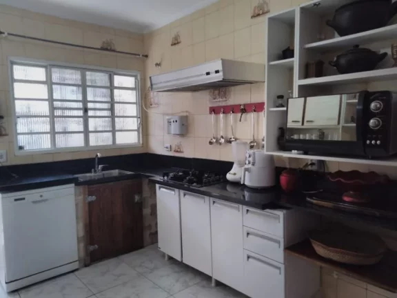 Imagem Casa com 6 dormitórios à venda, 371 m² por R$ 1.600.000,00 - Biritiba - Poá/SP