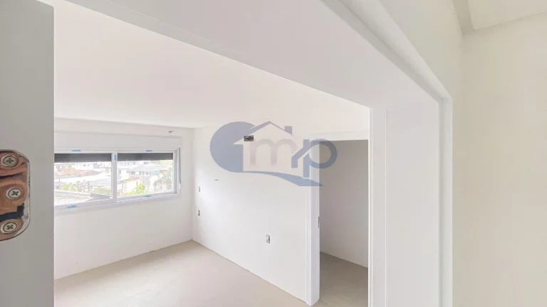 Imagem Apartamento á venda com 2 suítes no centro de Torres/RS