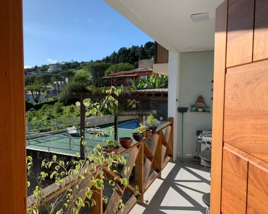 Imagem CASA CONDOMÍNIO FECHADO PRÓXIMO SÃO ROQUE 250 METROS DA RODOVIA RAPOSO TAVARES 4 DORMITÓRIOS 1 SUÍTE SALA LAREIRA 4 VAGAS VARANDA SEGURANÇA LAZER