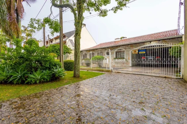 Casa para Venda em Curitiba, Jardim Social, 4 dormitórios, 1 suíte, 4 banheiros, 4 vagas