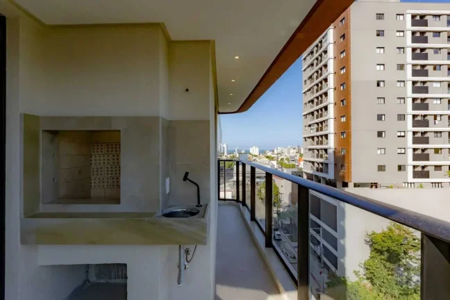 Imagem Apartamento com 2 dormitórios sendo 1 suíte e 1 vaga de garagem - Praia Brava - Itajaí