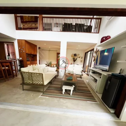 Imagem CASA EM CAMBURIZINHO COM 3 SUITES +2 QUARTO SALA DE ESTAR ,SALA DE JANTAR VARANDA C/ AREA GOURMET, 3 VAGAS, 350 METROS DA PRAIA