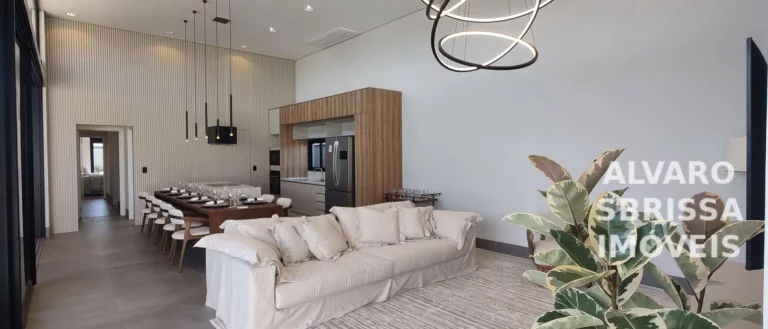 Imagem Oportunidade Única - Residência de Alto Padrão (mobiliada) à venda no Condominio Villas do Golf - Itu-SP