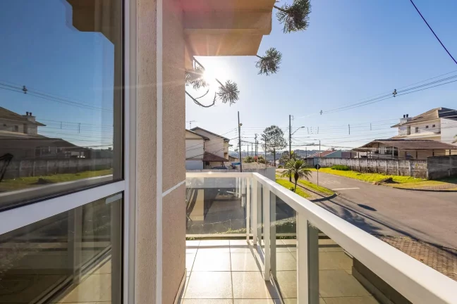 Imagem SOBRADO COM QUINTAL 3 QUARTOS E 3 VAGAS