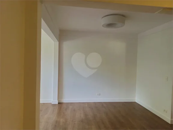 Imagem Apartamento à venda com 3 quartos no condomínio Morada Villa Verde, São Paulo - SP