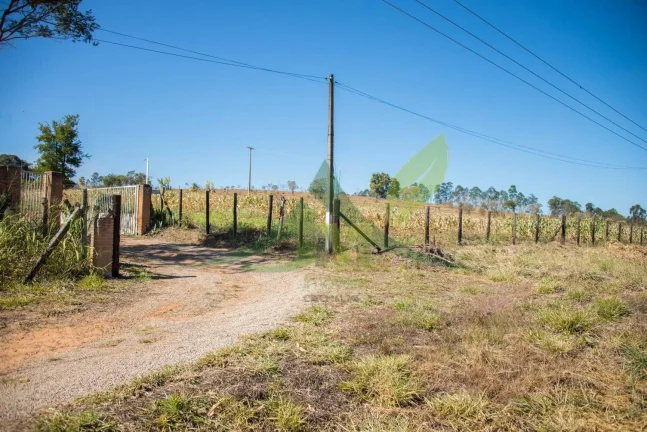 Imagem Área Industrial à Venda na Beira da Rodovia Dom Pedro I – Atibaia