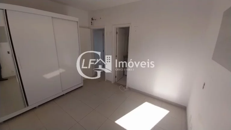 Imagem Apartamento no Condomínio Reserva do Bosque com dois Quartos mais uma Suíte