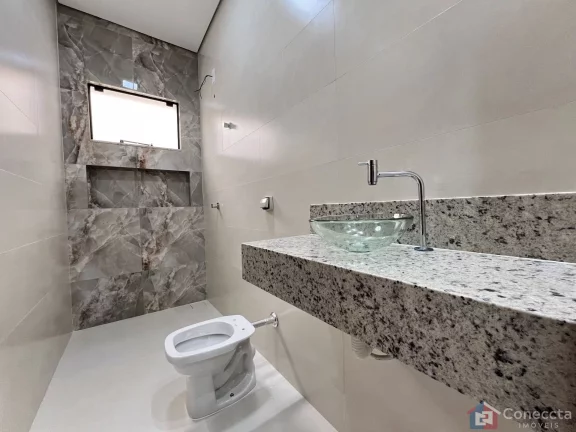 Imagem Casa à Venda no Afonso Queiroz – 3 Quartos, 2 Suítes com Closet e Área Externa