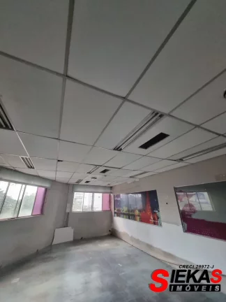 Imagem Galpão comercial de alto padrão em Vila Gomes Cardim, São Paulo-SP: 4 salas, 10 banheiros, 6 vagas de garagem, 6.100m² de área