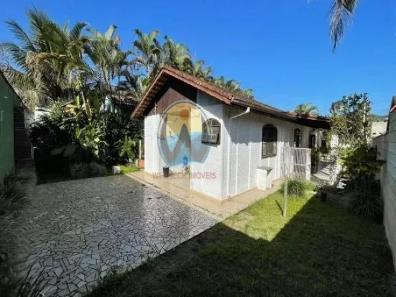 Imagem Imperdível oportunidade! Casa à venda em Ubatuba-SP, Rodovia Oswando Cruz, 3 quartos, 2 suítes, 2 salas, 1 banheiro, 133m².