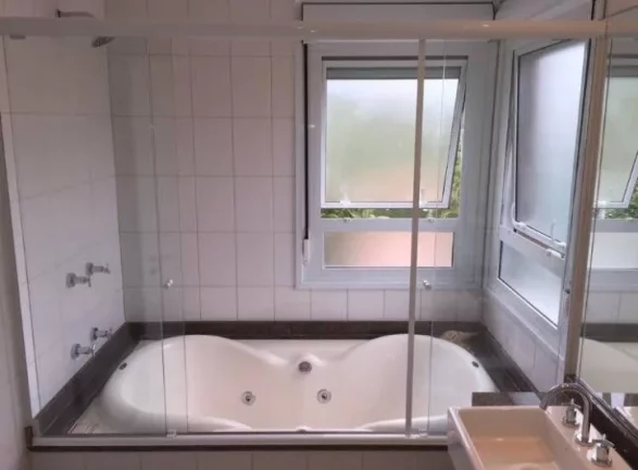 Imagem Apartamento com 3 dormitórios à venda, 150 m² por R$ 1.900.000,00 - Cachoeira do Bom Jesus - Florianópolis/SC