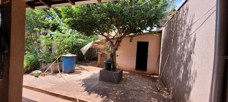 Imagem Residência de Luxo à Venda em Campo Grande-MS: 4 Quartos, 1 Suíte, 222m² no Parque Residencial Rita Vieira