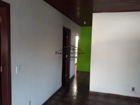 Imagem Casa à venda no bairro Parque Santa Clara - Guaratinguetá/SP