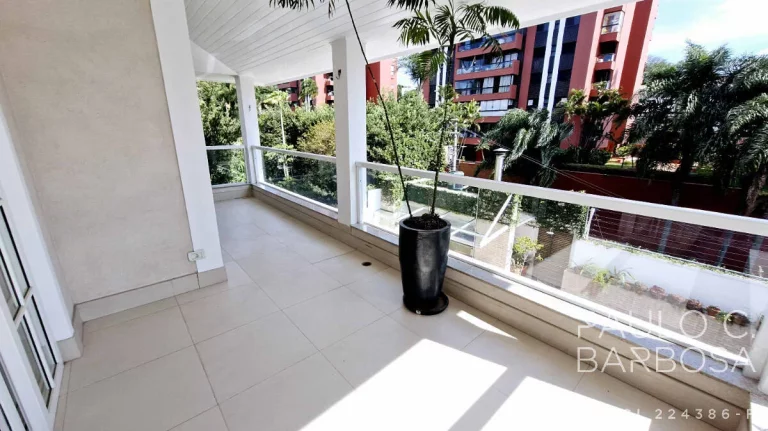 Imagem Jd. Leonor Venda - 4 Suítes - 4 Vagas - 300m²- ao lado do Sto. Américo