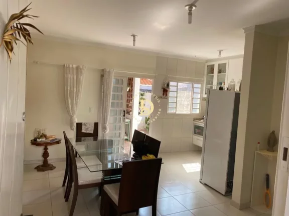 Imagem Casa - Residencial Santa Paula - Jacareí/SP - 2 Dormitórios - 60m² - Aceita perm