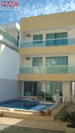 Imagem Casa triplex próximo a praia de Itaipu