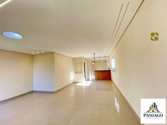 Imagem Linda Casa Térrea no Bairro Boa Esperança