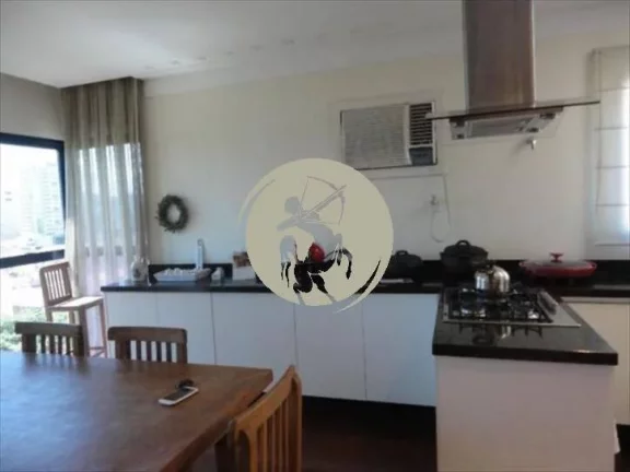 Imagem APARTAMENTO TOTALMENTE REFORMADO E MODERNIZADO EM SANTOS
