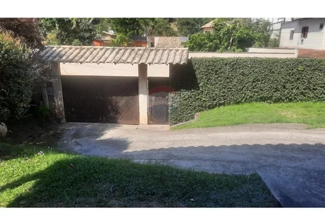 Imagem Linda casa bucólica em reserva Itaipu