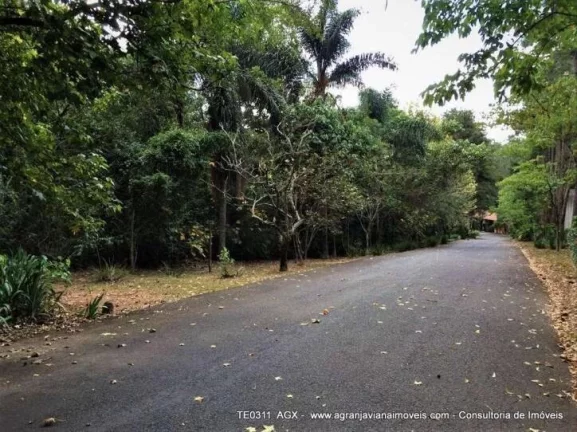 Imagem Cond. Jd. Mediterrâneo - lote! Central, plano e limpo! -Granja Viana