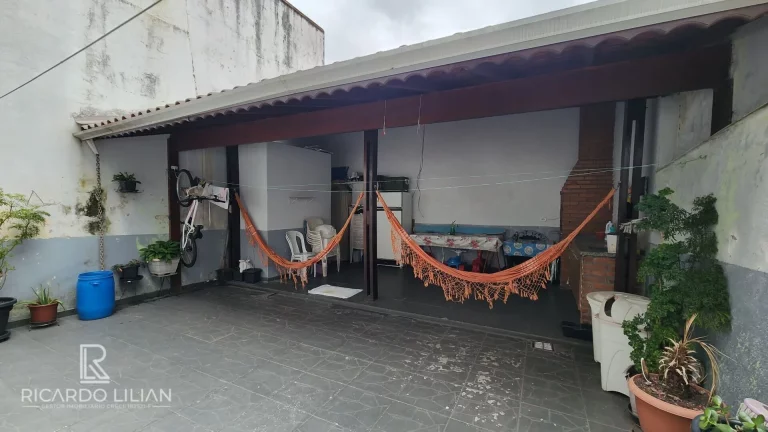 Imagem Sobrado Exclusivo no Paraventi: Conforto, Elegância e Localização Privilegiada!