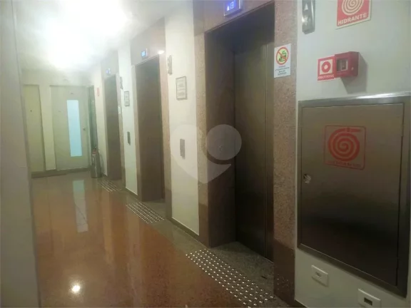 Imagem Sala comercial à venda ou para alugar no condomínio Morumbi Medical Center, São Paulo - SP