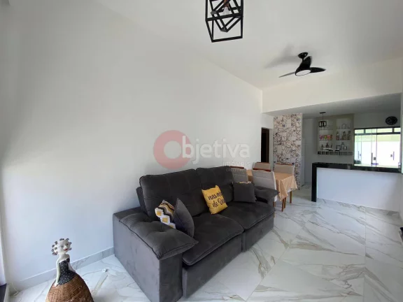 Imagem Casa linear, 3 quartos, mobiliada, Cond. dos Pássaros - Cabo Frio
