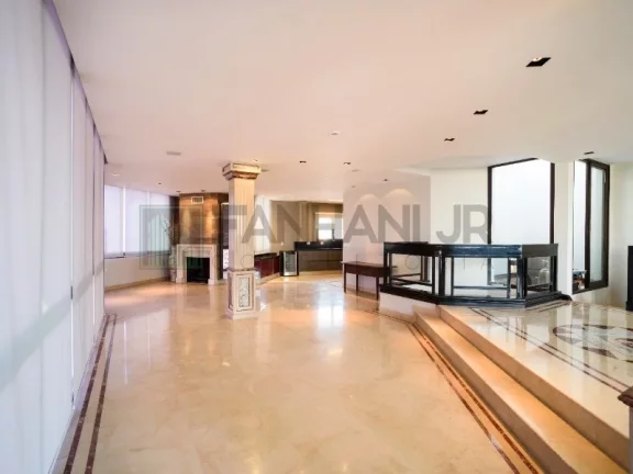 Imagem Magnifica Cobertura Tríplex, no bairro Pacaembu com vista panorâmica em 596m² uteis. 1º Piso: 4 dormitórios sendo 3 suítes, 1 dormitório foi aberto p